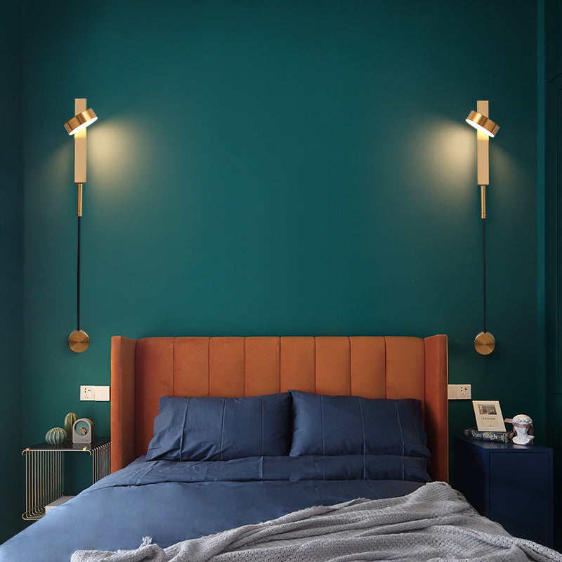 Moderne minimalistische lange Aluminium Eisen Acryl LED Wandleuchte Lampe für Schlafzimmer