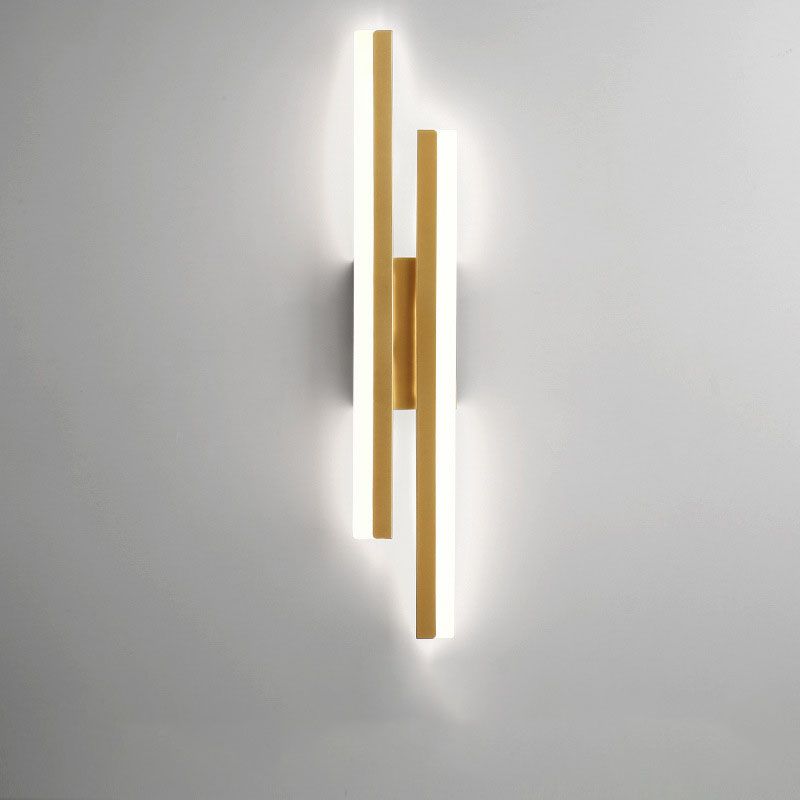 Alana Moderne LED Wandleuchte - Elegante Schwarz/Goldene Wandbeleuchtung für Wohnzimmer und Schlafzimmer