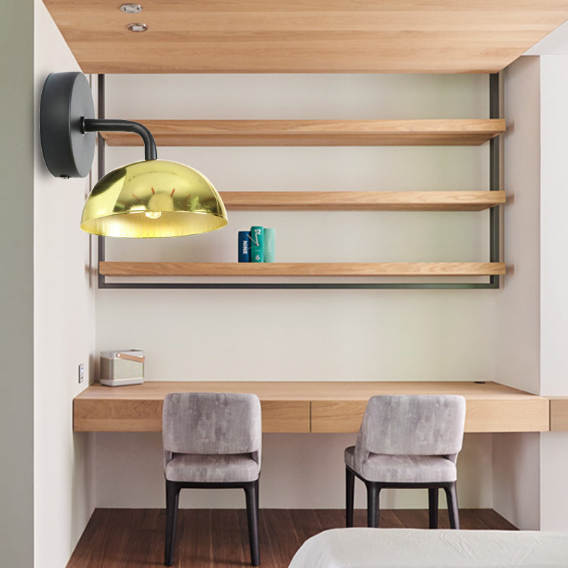 Frendorf | 1 Licht Wandlamp Industriële Koepel Shade Metaal Omlaag Wandlicht met Gebogen Arm in Zwart/Brons voor Slaapkamer