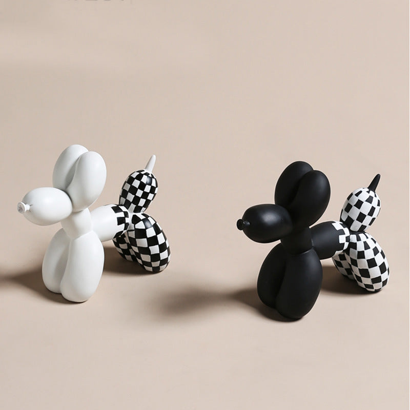 Monochrome Ballonhund