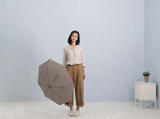 Frendorf | Automatische & umwandelbare Aufbewahrungstasche Regenschirm Made to Go