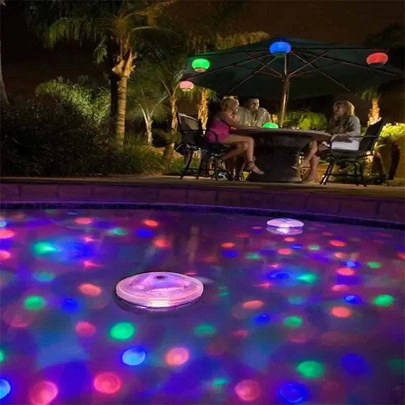 Frendorf | 2er-Pack: LED Farbwechselnde Schwimmende Poollichter mit 8 Beleuchtungsmodi