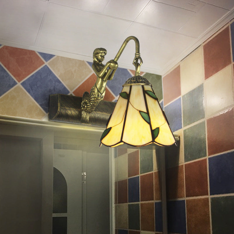 Frendorf | 1 Kopf Badezimmer Wandlicht Leuchte Tiffany Antike Messing Sconces Licht mit Kegel Weiß/Grün Glas Schirm