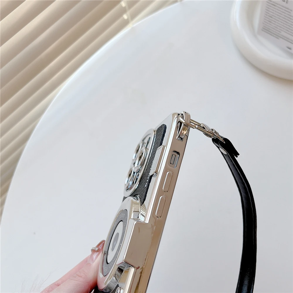 Frendorf | Limitierte Auflage Alte Schule Kamera iPhone Hülle