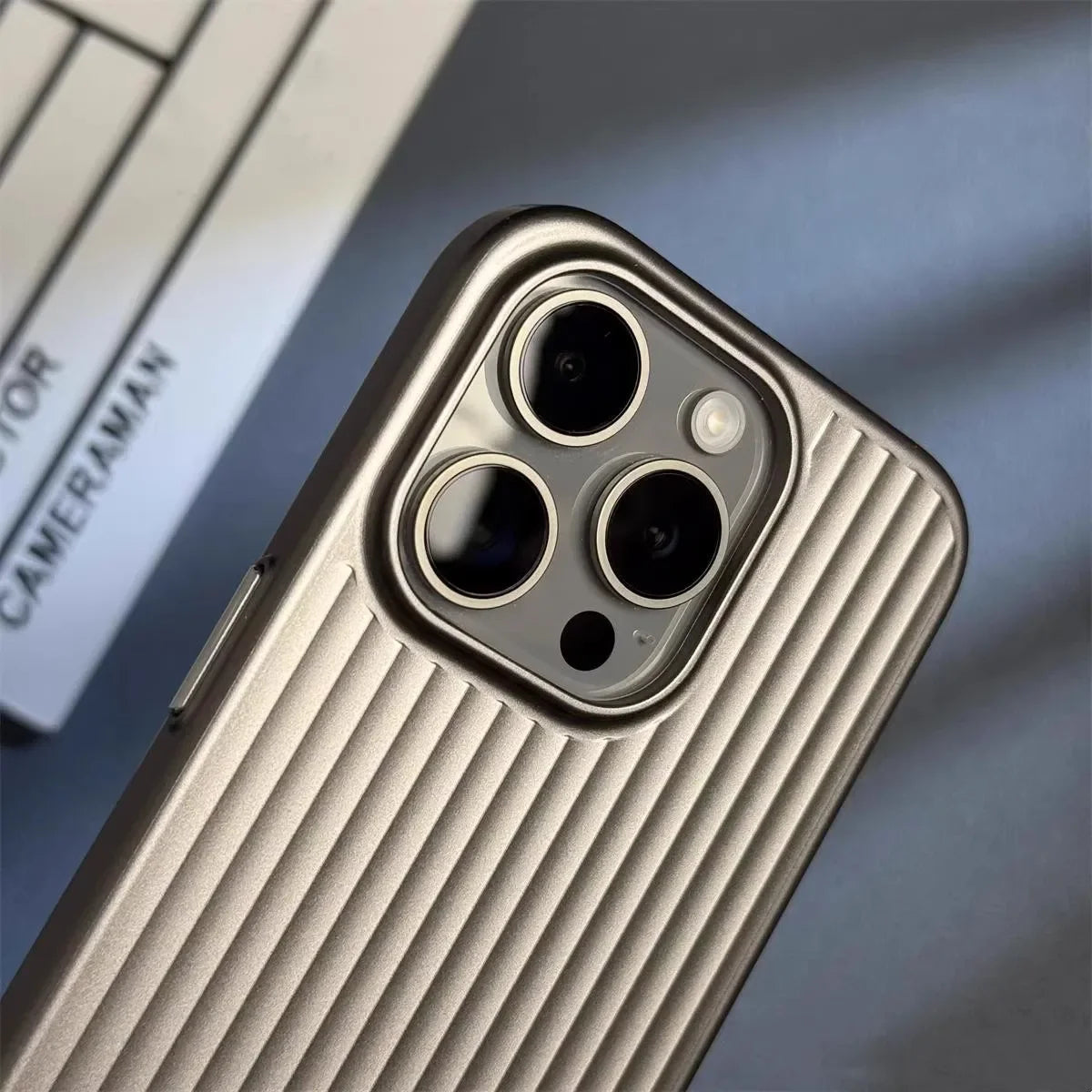 Frendorf | Titanium Shield Pro iPhone-Hülle