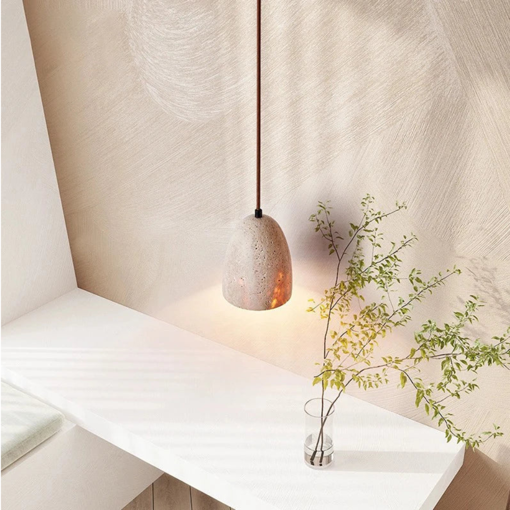 Frendorf | TerraLume – Pendelleuchte mit Natursteinstruktur und warmer Glut
