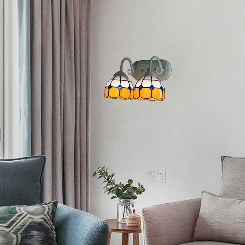 Frendorf | 2 Heads Bowl Wandlamp met Gebogen Arm Rasterglas Tiffany Stijl Vanity Verlichting in Blauw/Oranje voor Badkamer