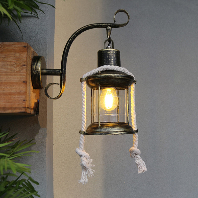 Frendorf | 1-Bulb Metal Wall Mounted Light Industrial Brass/Kupfer Gebogene Arm Wandleuchte mit Laterne Klarglas-Schirm