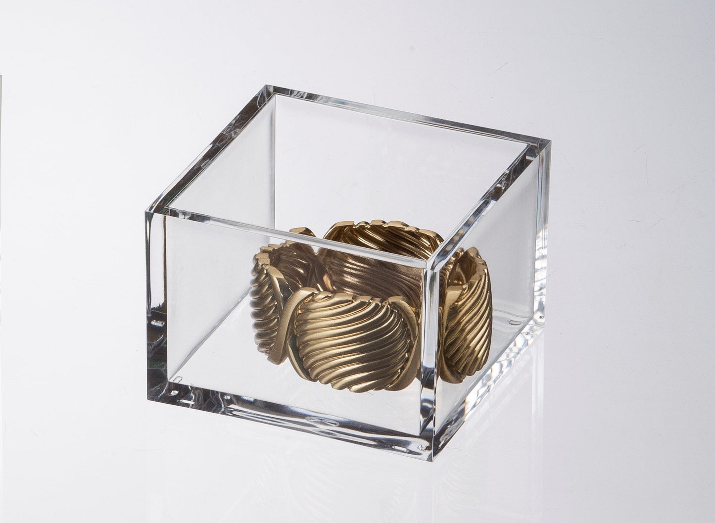 Frendorf | 1/4" Dick 5-Seitige Stapelbare Box (Mittel)