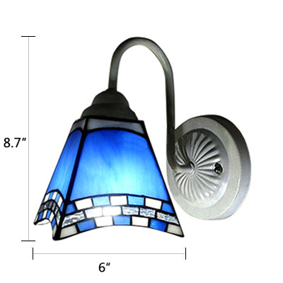 Frendorf | 1 Kopf Wohnzimmer Wandleuchte Mediterran Weiße Wandlampe mit Pyramide Blauem Glasschirm