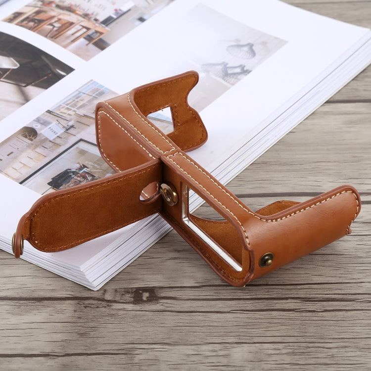 Frendorf | 1/4 inch Draad PU Leer Camera Halve Case Basis voor FUJIFILM X100F (Bruin)