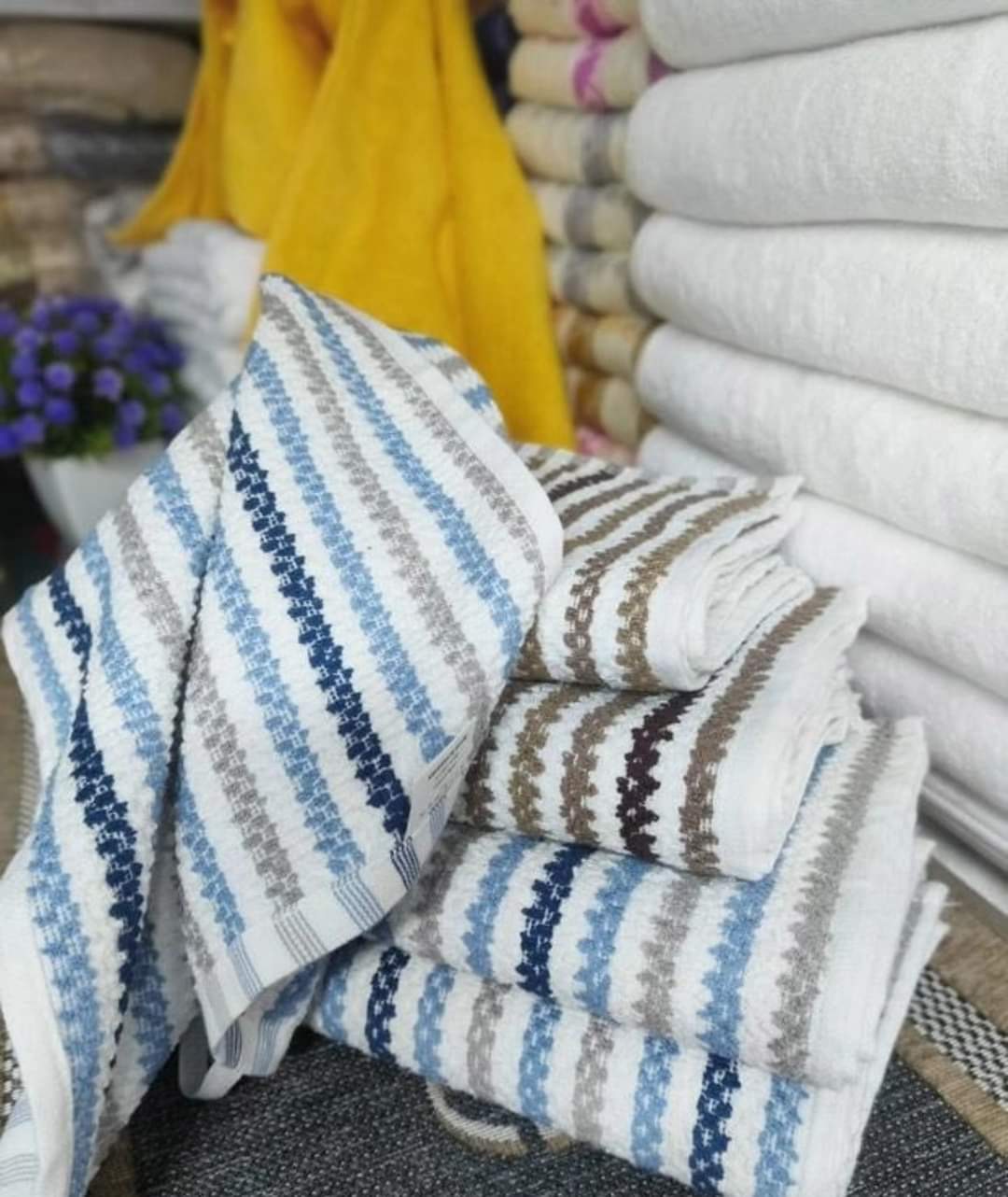 Frendorf | 3 Stück Mehrfarbige Tücher