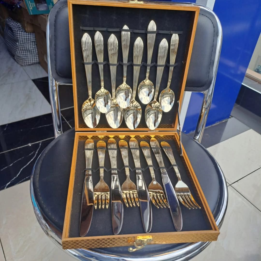 Frendorf | 16-teiliges Besteckset plus Etui