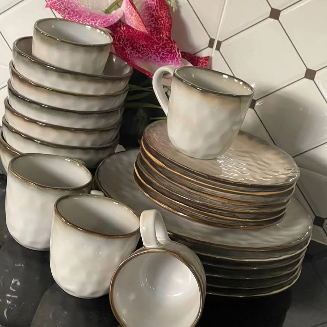 Frendorf | 24-teiliges Keramisches Geschirrset