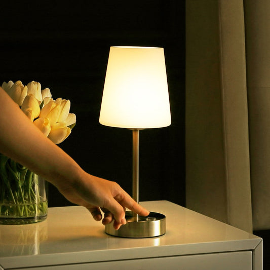 12,75" Moderne minimalistische wiederaufladbare integrierte LED-Tischlampe aus Eisen