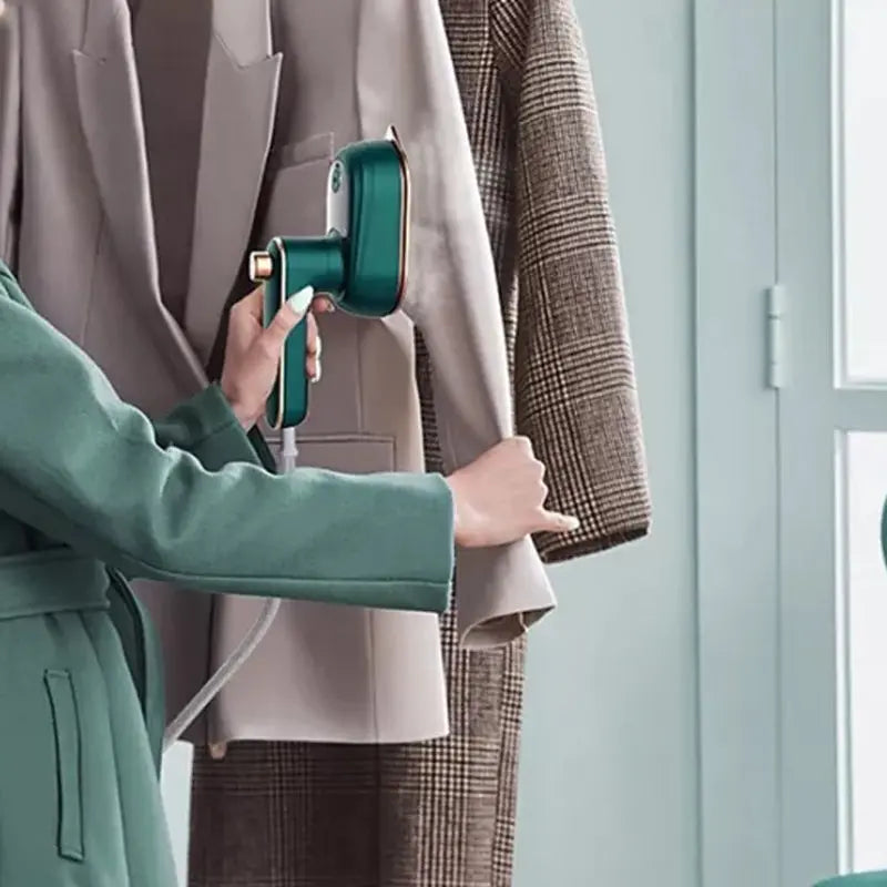 Frendorf | EasySteam - Kompaktes 2-in-1 Mini-Dampfbügeleisen für müheloses Bügeln