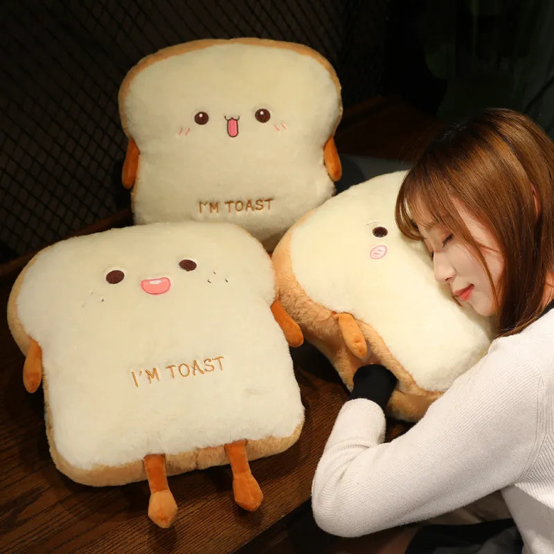 Neue 1pc 35cm Plüsch Brot Kissen Süßsimulation Lebensmittel Toast Weiche Puppe Warme Handkissen Heimdekoration Kinder Spielzeug Geburtstagsgeschenk