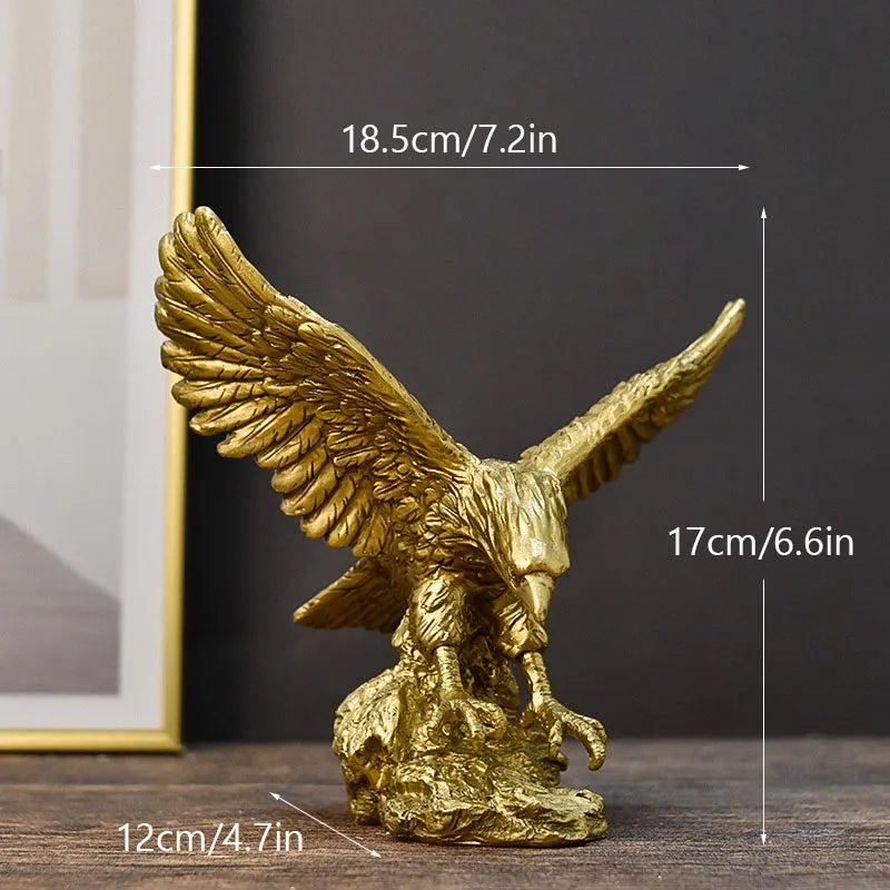 Resin Goldener Adler Statue Kunst Tier Modell Sammlung Ornament Zuhause Büro Schreibtisch Feng Shui Dekor Figuren einfach