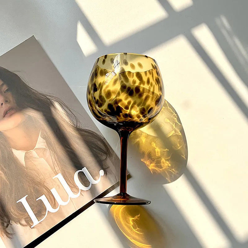 Vintage Amber Leopard-Print Weinglas