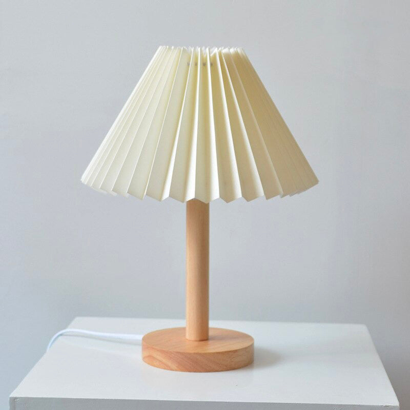 Holz Nachttischlampe mit gefaltetem Schirm