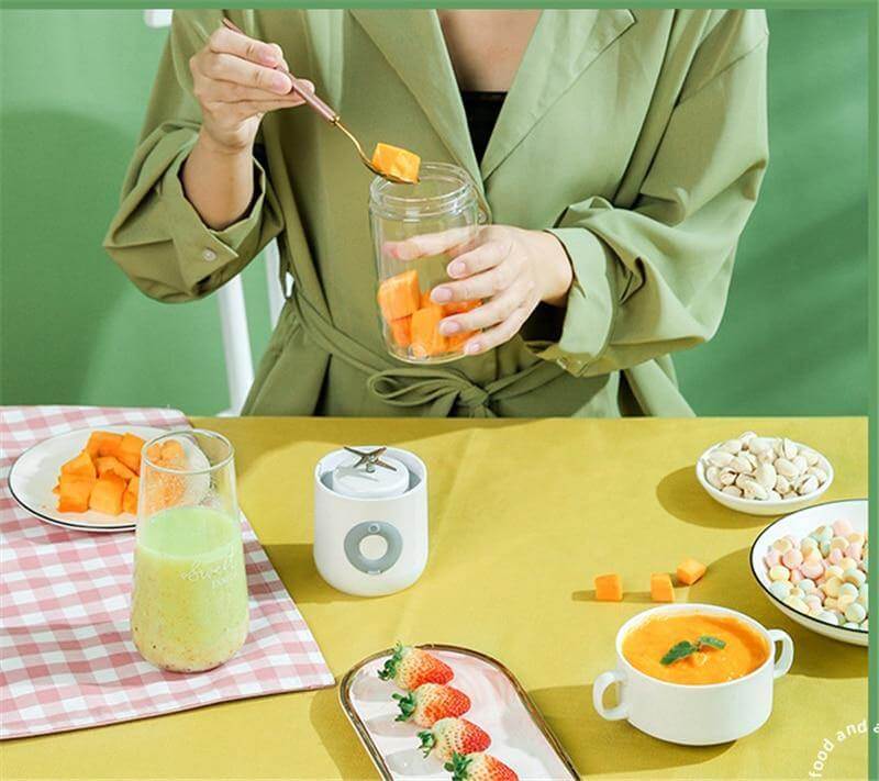 Frendorf | Tragbarer Mini Entsafter Smoothie Mixer