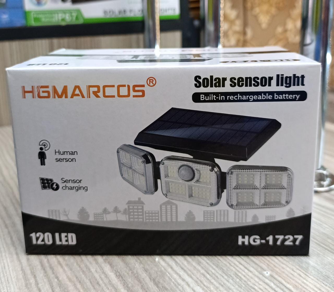 Frendorf | 3 Kopf Solar Bewegungsmelder Flutlicht