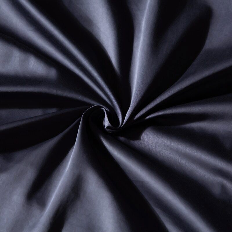 Schwarzes Bettdecken-Set aus ägyptischer Baumwolle mit 700 Fäden