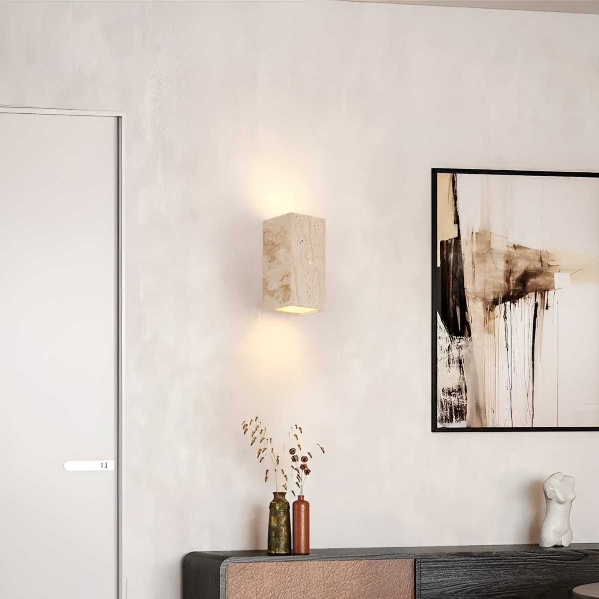 Frendorf | Wandleuchte aus Travertin für eine warme und elegante Atmosphäre