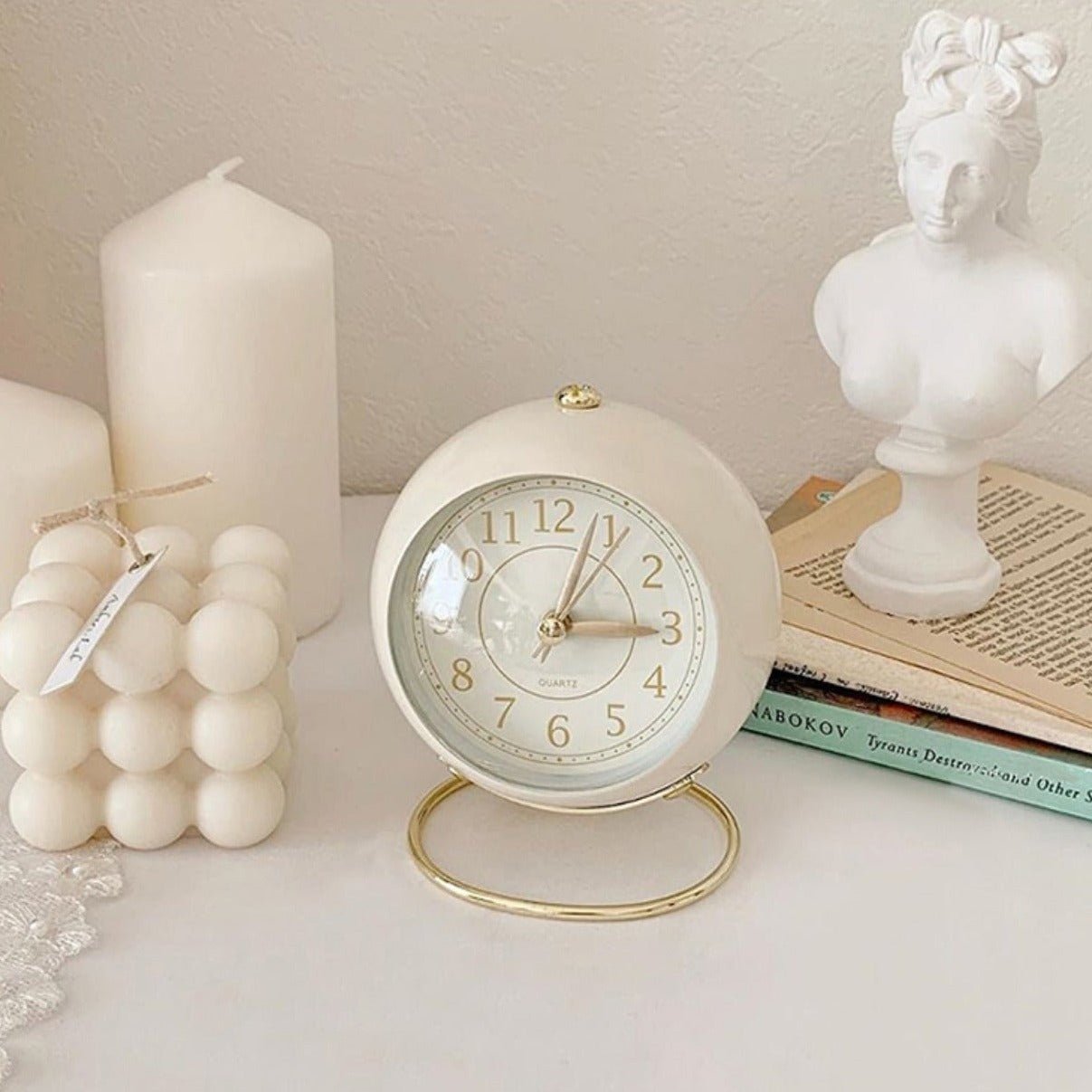 Vintage runde Analog-Uhr