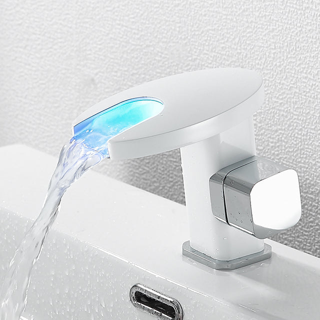 Messing Wasserfall LED Bad Waschbecken Wasserhahn Wasser Mischer Kran Waschbecken Wasserhahn
