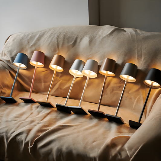 Frendorf | Nordia Light - Multifunktionale Kabelgebundene Aufladbare Tischlampe