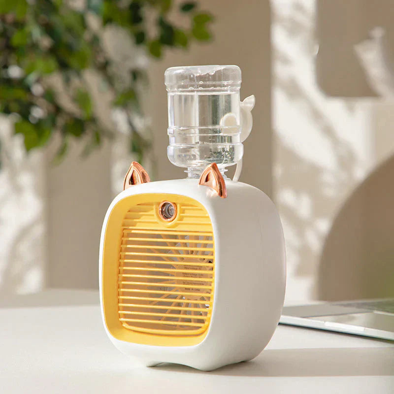 Frendorf | Manueller Ventilator mit Wasserzerstäuber zur Erfrischung