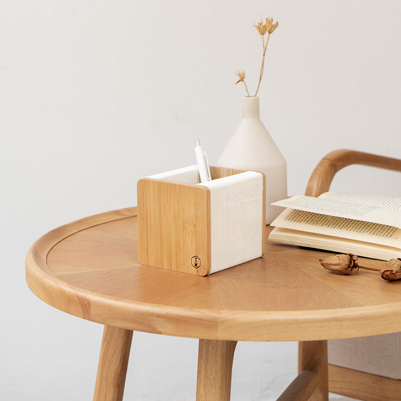 Frendorf | Ausziehbarer Tischstifthalter, mit Akkordeonstruktur, großem Stauraum und minimalistischer Gestaltung, für Zuhause & Büro