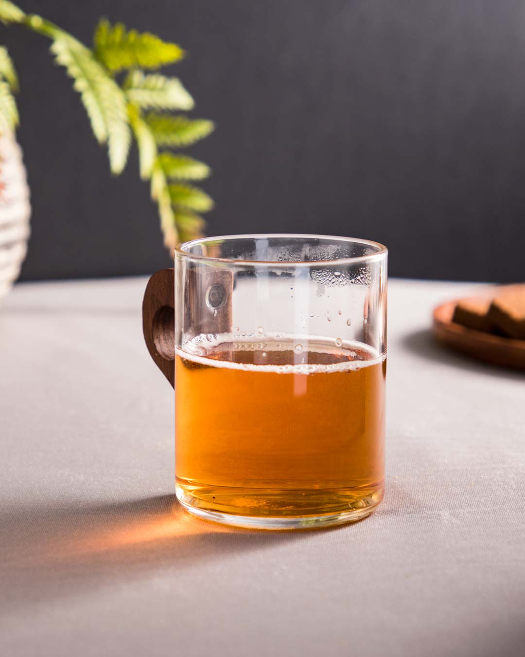 Frendorf | BrewWood Glas Kaffeetasse mit Holzgriff | Stilvoll & Hitzebeständig | Perfekt für Kaffee & Tee