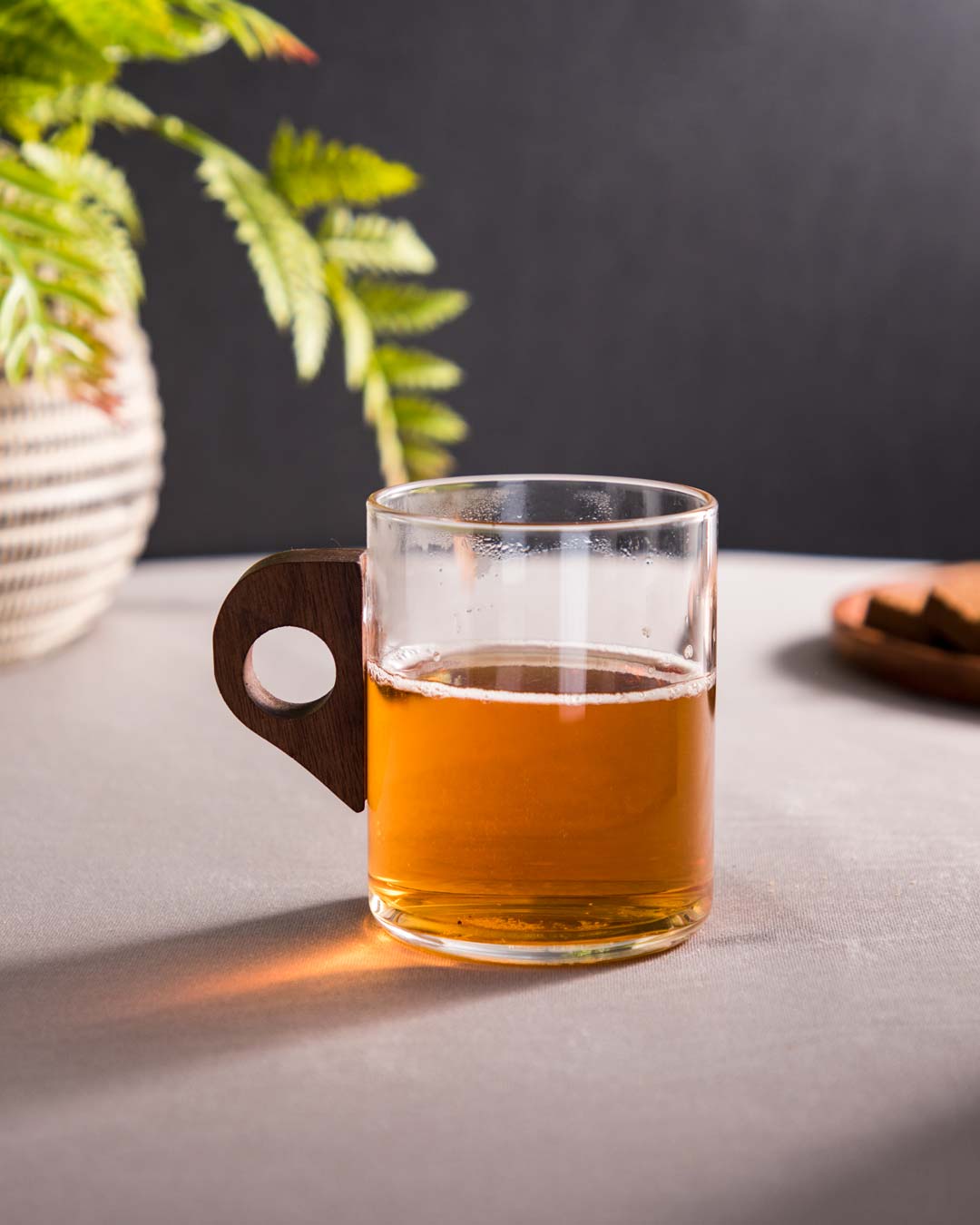 Frendorf | BrewWood Glas Kaffeetasse mit Holzgriff | Stilvoll & Hitzebeständig | Perfekt für Kaffee & Tee