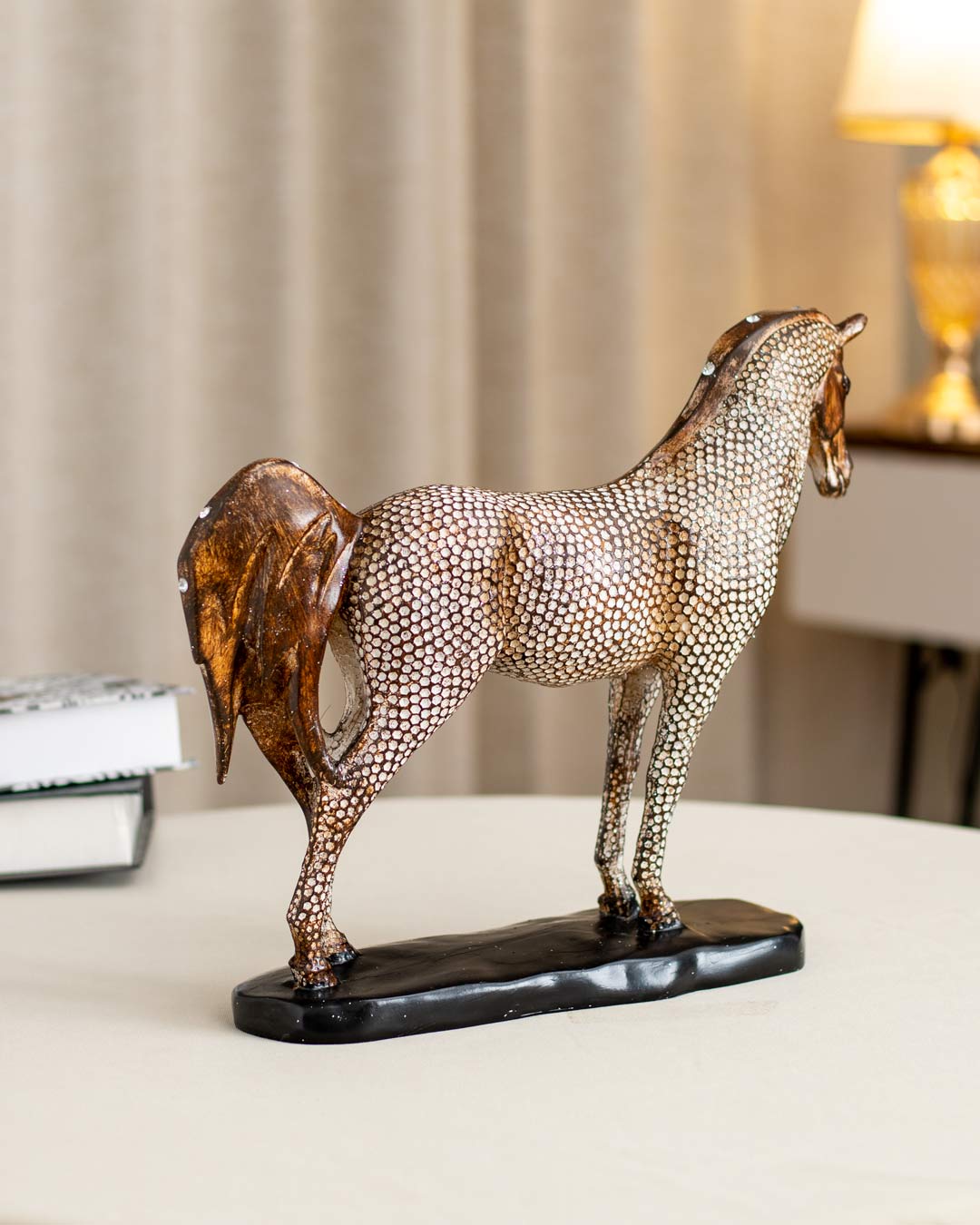 Equine Elegance' Pferdefigur
