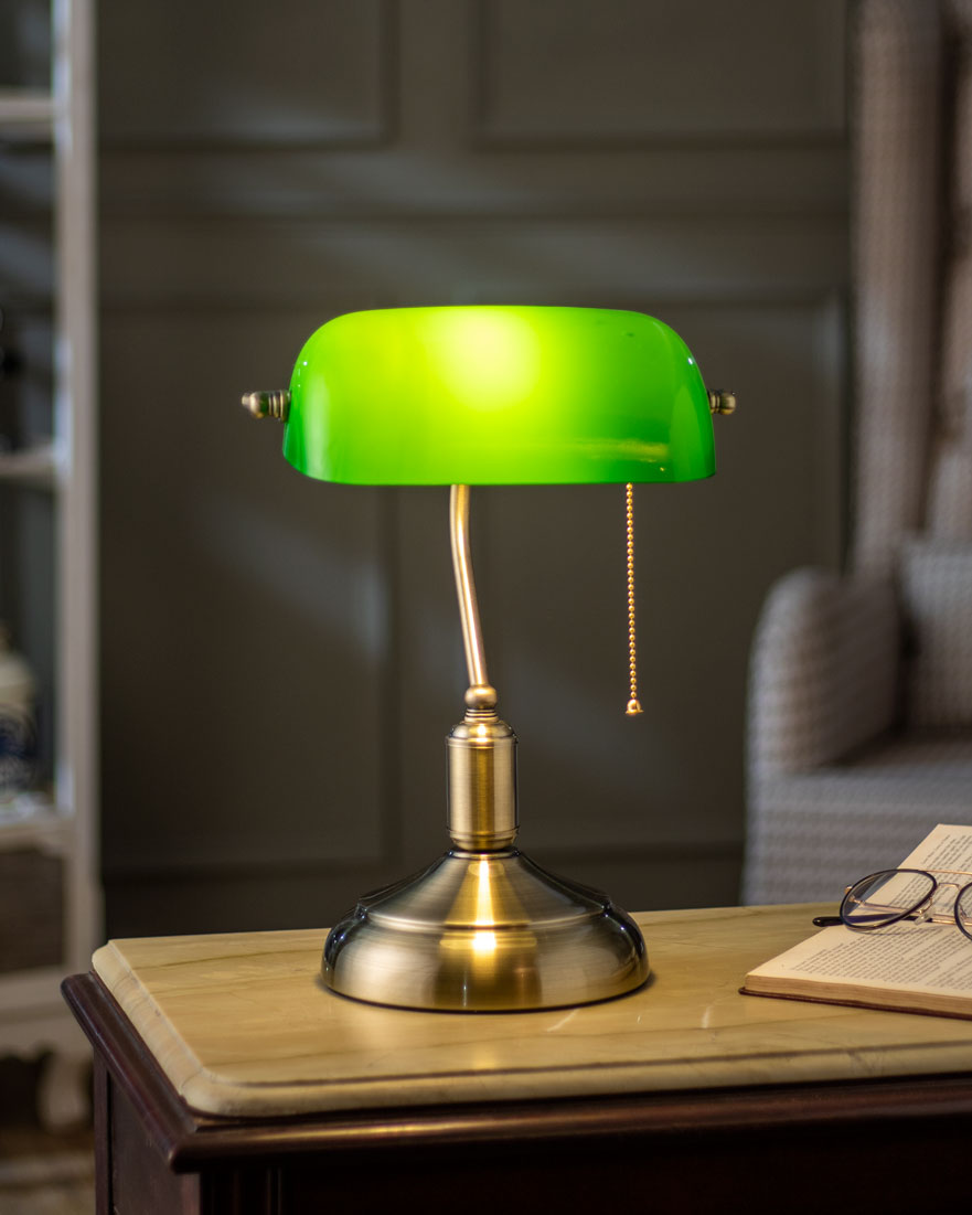Klassische Bankierlampe