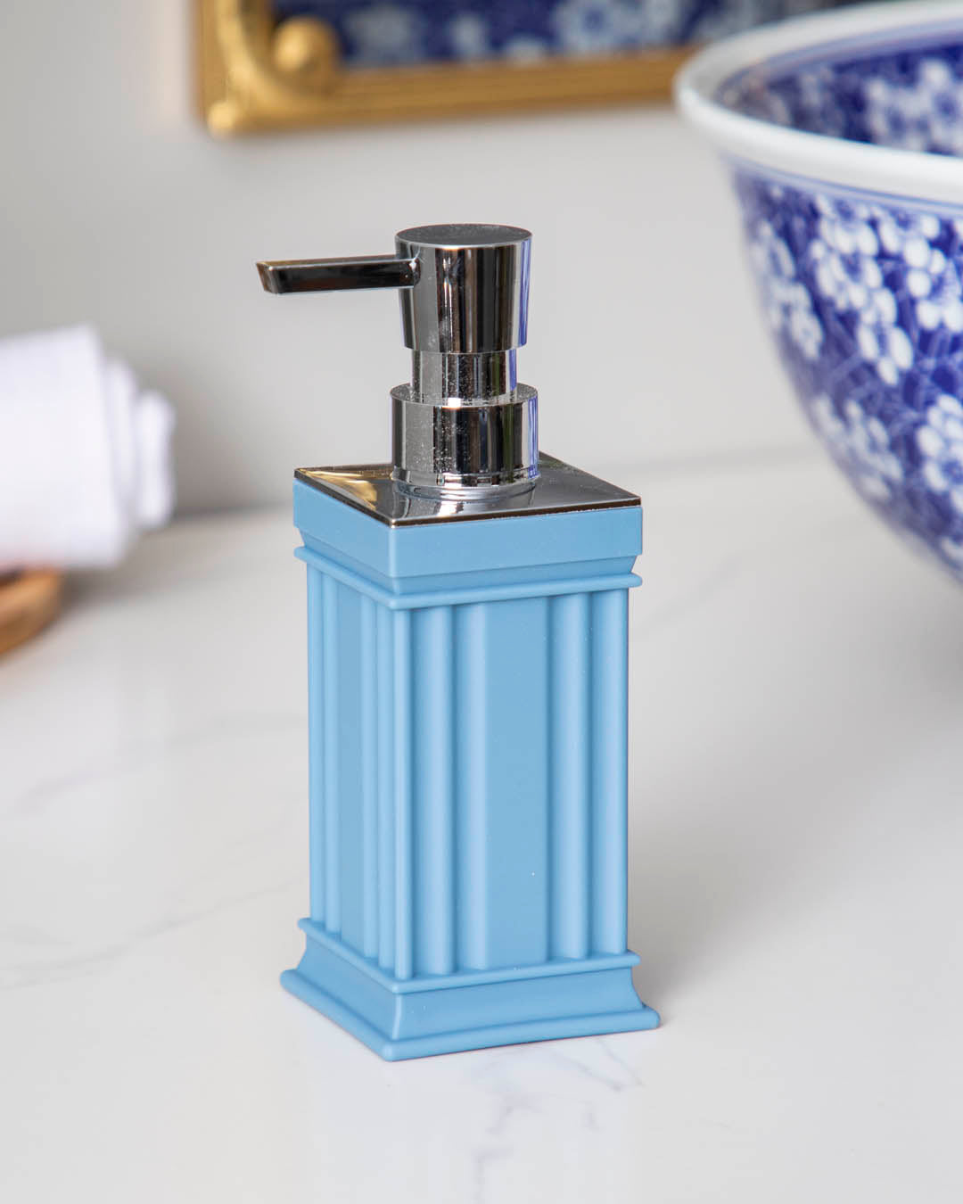 Frendorf | BlueFlow Seifenspender | Zeitloses & Modernes Design | Hochwertige Verarbeitung | Blau