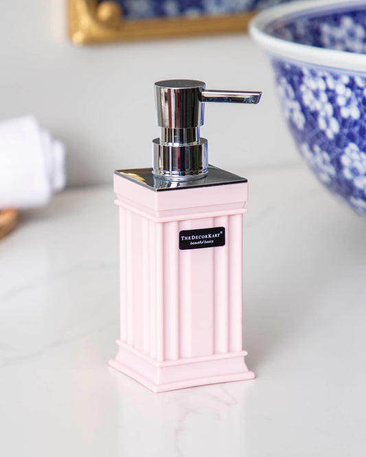 Frendorf | BlushPress Seifenspender | Modernes & Klassisches Design | Hochwertige Materialien | Rosa