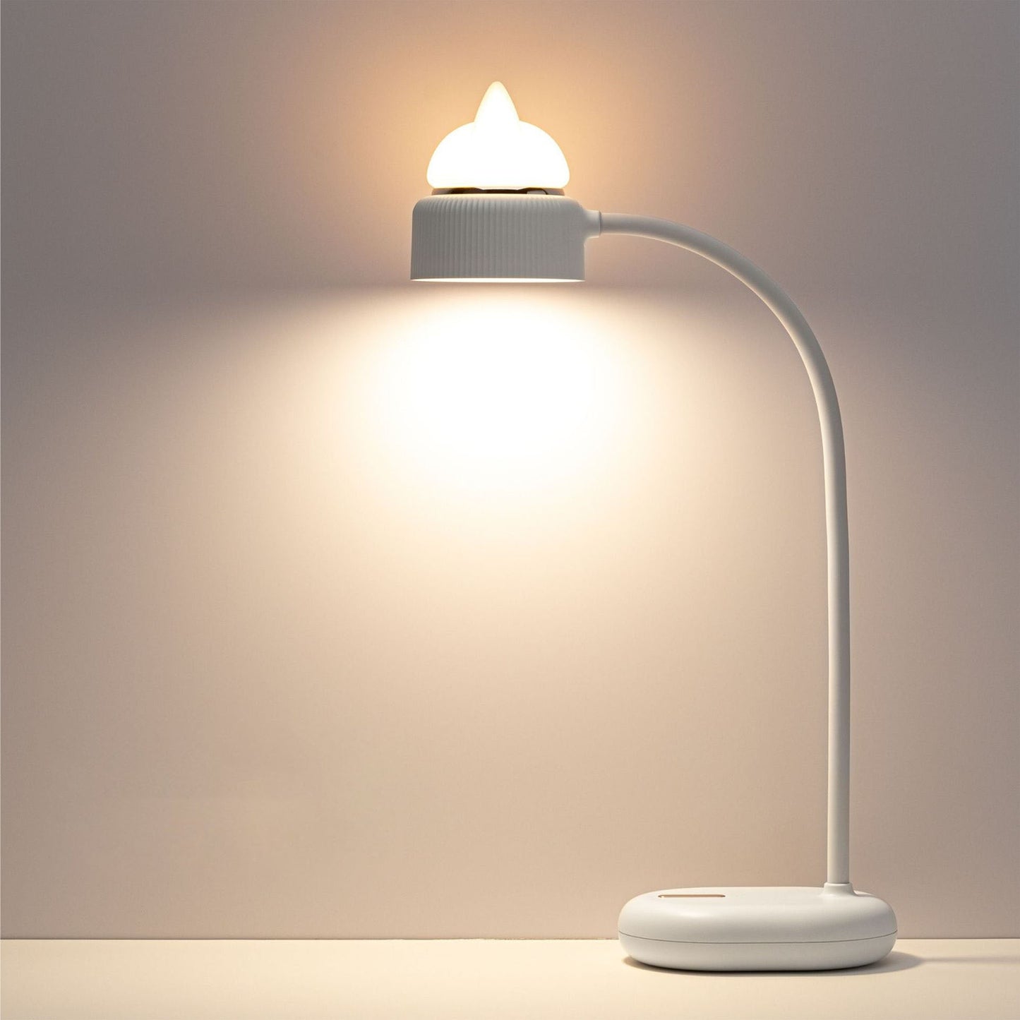 Moderne kreative Katzenohren Augen Schutz Clip LED Tischlampe