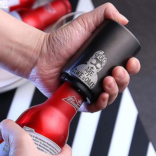 Frendorf | Automatischer Flaschenöffner mit magnetischem Deckelauffänger