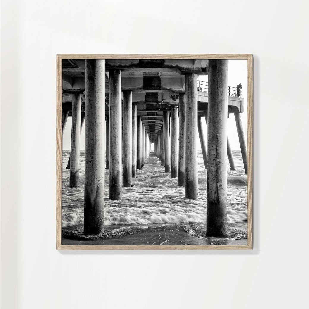 Schwarz California - Unter dem Huntington Beach Pier II