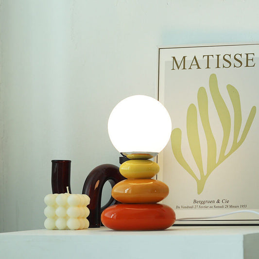 Frendorf | Pebluxe Minimalistische LED Tischlampe | Keramik & Glas | USB-Anschluss | Elegante Beleuchtung für Zuhause & Büro