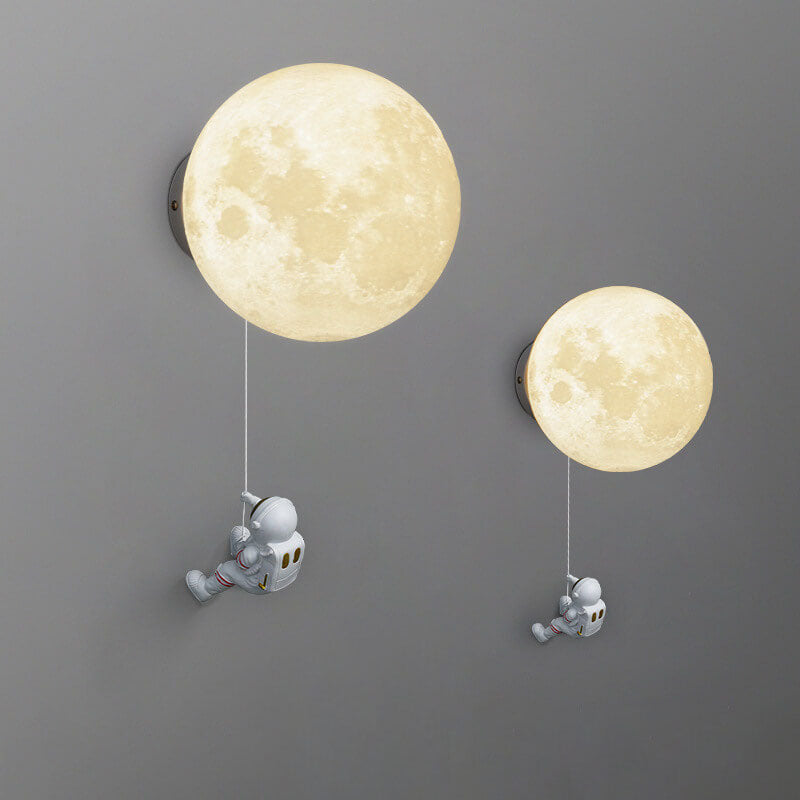 Frendorf | AstroLuxe Kreatives Astronaut Wandlampe | Eisen- und Harzdesign | Einzigartige Beleuchtung für Schlafzimmer | Stimmungslicht
