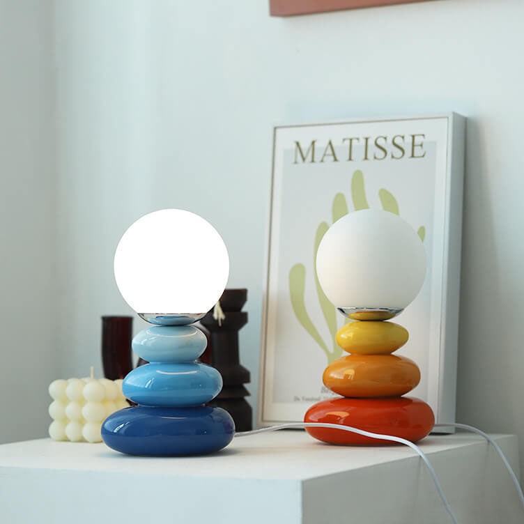 Frendorf | Pebluxe Minimalistische LED Tischlampe | Keramik & Glas | USB-Anschluss | Elegante Beleuchtung für Zuhause & Büro
