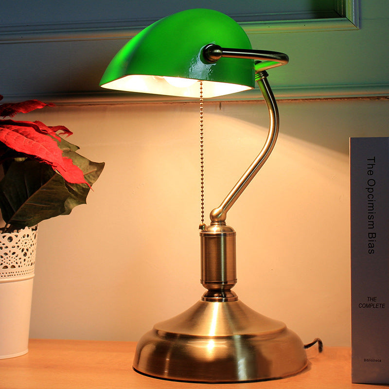 Traditionelle chinesische rechteckige antike Bank Metall Glas 1-Licht Tischlampe für Schlafzimmer
