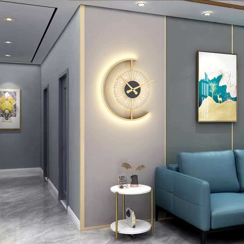 Frendorf | LumeClock LED Wandleuchte | Kreatives Uhrendesign | Goldrahmen | Stimmungsvolle Beleuchtung für Wohnzimmer