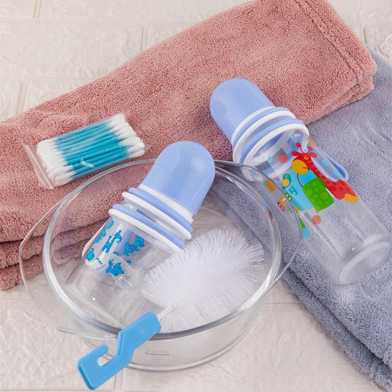 Frendorf | Baby Pflege Set mit Flaschen, Lätzchen & Reinigungsbürste