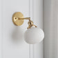 Frendorf | BrassGlow Japanische Retro Wandleuchte | Minimalistisches Design | Zylinder Oval | Messing & Lucite | 1-flammig