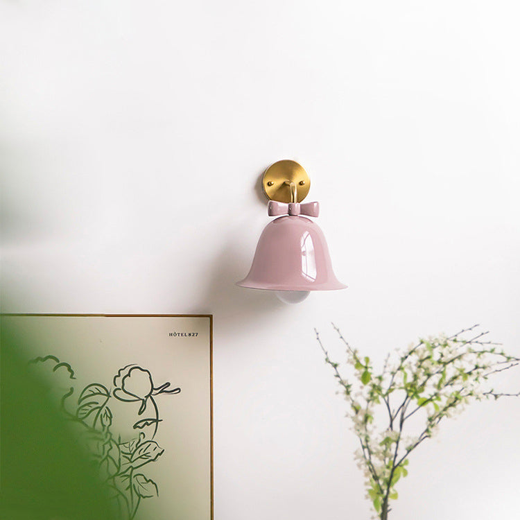 Frendorf | BelleFlare Französisches Design Wandlampe | Minimalistische Glockenform | Einzigartiges Dekor | Iron Wall Sconce